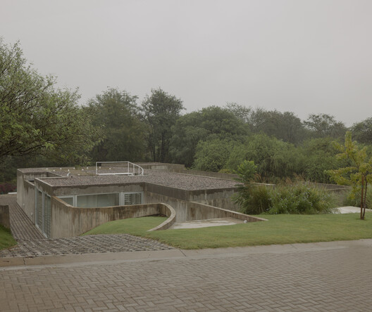 Clausura House / Agustín Lozada - Image 5 of 29