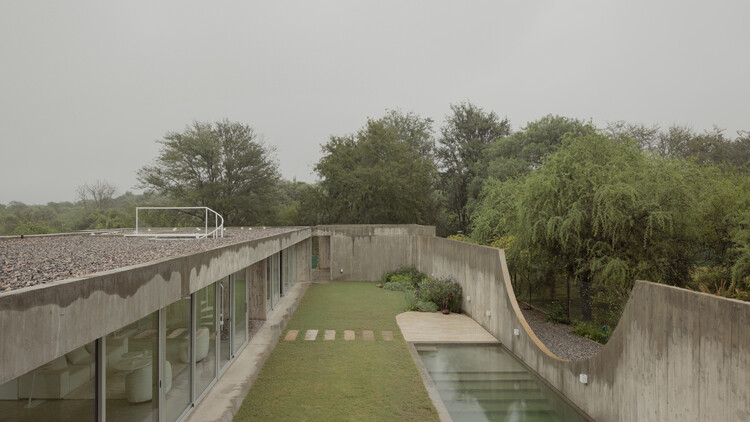 Casa Clausura / Agustín Lozada - Fotografia de Exterior, Concreto