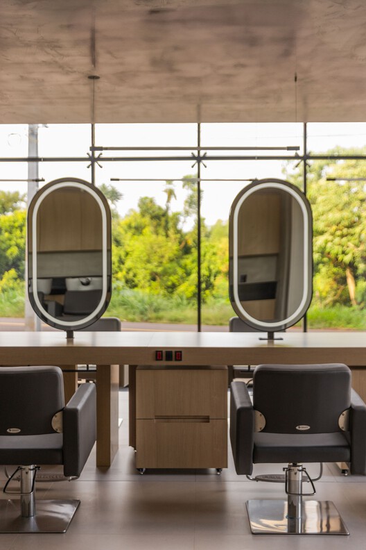 Salão de Beleza Urban-Beauty Lounge / Filles Arquitetura Salão de Beleza Urban-Beauty Lounge / Filles Arquitetura - Fotografia de Interiores, Cadeira