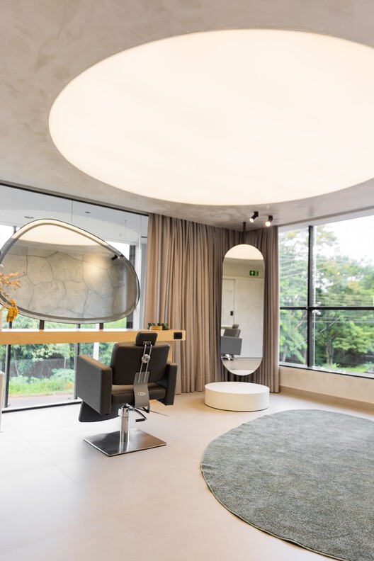 Salão de Beleza Urban-Beauty Lounge / Filles Arquitetura Salão de Beleza Urban-Beauty Lounge / Filles Arquitetura - Fotografia de Interiores, Iluminação, Vidro