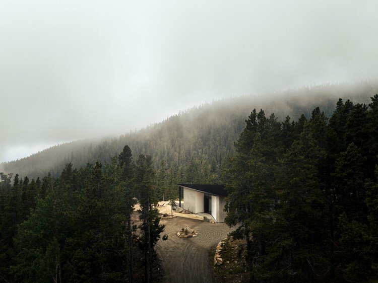 Echo Mountain Retreat / Tomecek Studio Architecture - Exterior Photography, Forest