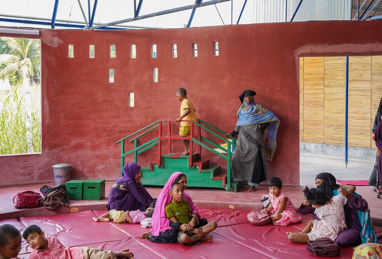 Centro CSF para Pessoas com Deficiência / Rizvi Hassan - Fotografia de Interiores, Escada