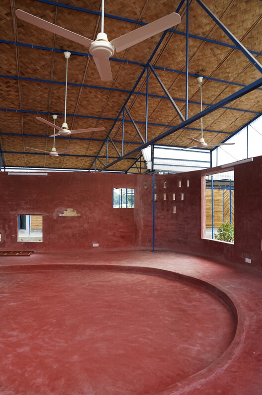CSF Center for People With Disabilities / Rizvi Hassan - Interior Photography, Brick, Beam