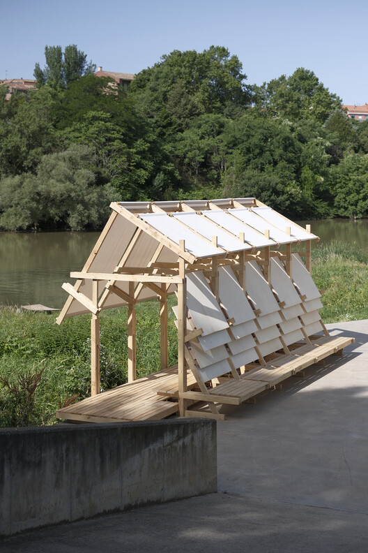 Inhabiting the River Intervention / Erazo Pugliese - Image 2 of 26