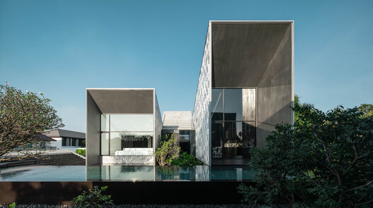 MIRIN House / Ayutt and Associates design