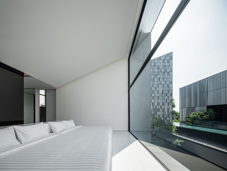 Casa MIRIN / Ayutt and Associates design - Fotografía interior, Dormitorio, Vidrio