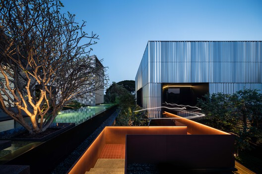 MIRIN House / Ayutt and Associates design - Image 36 of 47