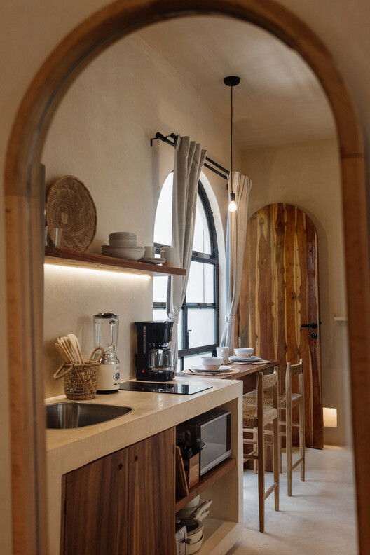 Residencias Tsool  / VOID Studio - Fotografía interior, Cocina, Madera, Iluminación, Sillas