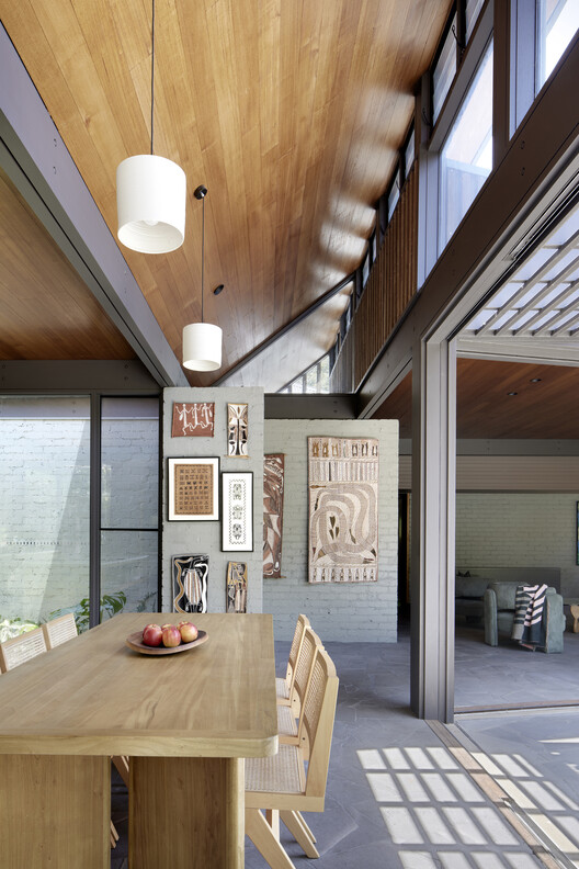 Eaglemont House / Bent Architecture  - Interior Photography, Wood, Table, Chair, Lighting