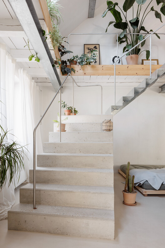 Reconstruction of a Reconstructed House / Kilo / Honc - Interior Photography, Stairs, Handrail