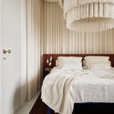 V8 Apartment / DA bureau - Interior Photography, Bedroom, Bed, Lighting