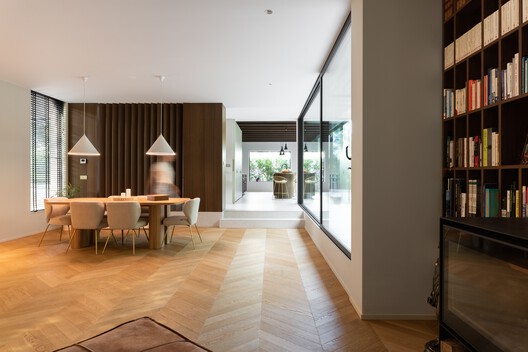 VILLAMA / maa_architecture studio - Interior Photography, Wood, Lighting, Door, Chair