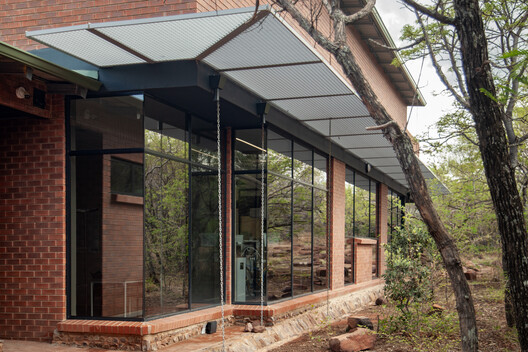 Hope for the Blind Eye Hospital / LEMEG Architects - Image 3 of 41