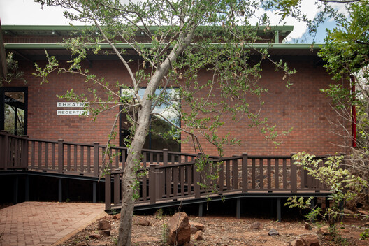 Hope for the Blind Eye Hospital / LEMEG Architects - Image 32 of 41