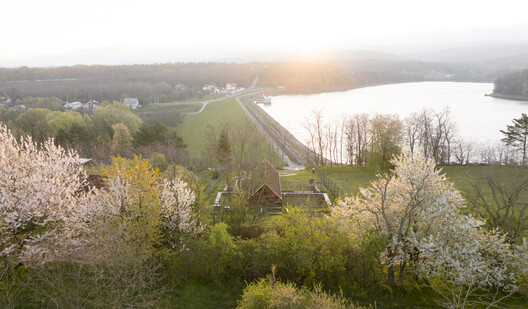House above the Lake / NOIZ architekti - Image 6 of 49