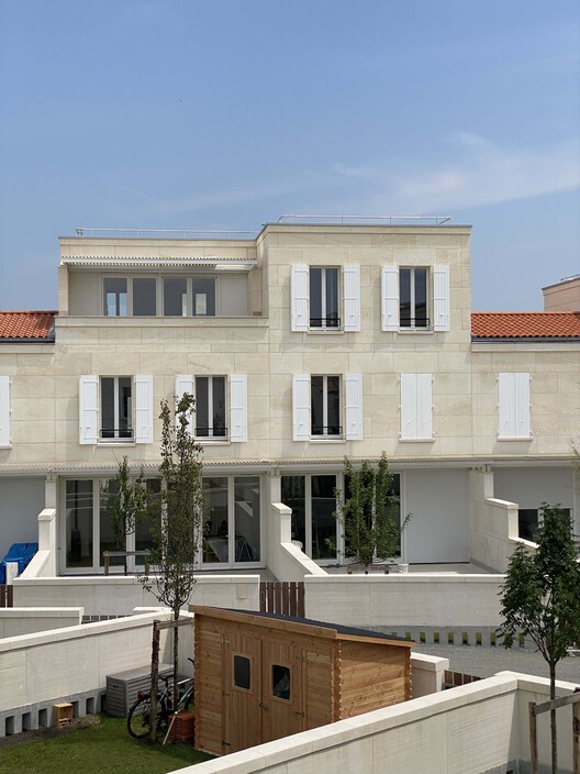 Les Échoppes Bastide Housing / eliet&lehmann architectes - Exterior Photography, Concrete, Balcony
