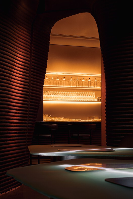 MYATA Platinum Lounge and Restaurant / DA bureau - Interior Photography