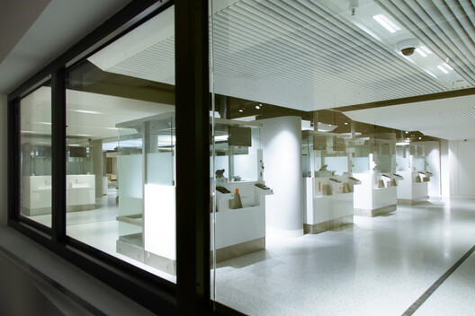 UK Terminal Amsterdam Centraal Station / Superimpose Architecture + architectural studio ZJA - Image 10 of 28