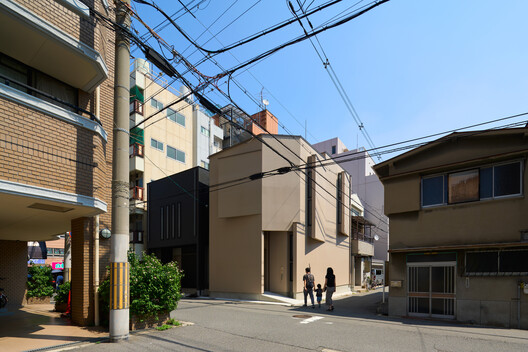 House in Nishitanabe / FujiwaraMuro Architects - Exterior Photography, Concrete