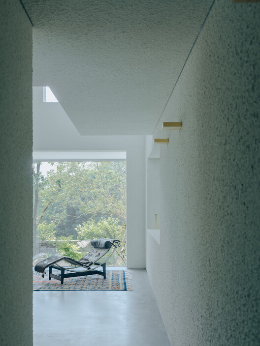 House J / Atelier About Architecture - Image 23 of 42
