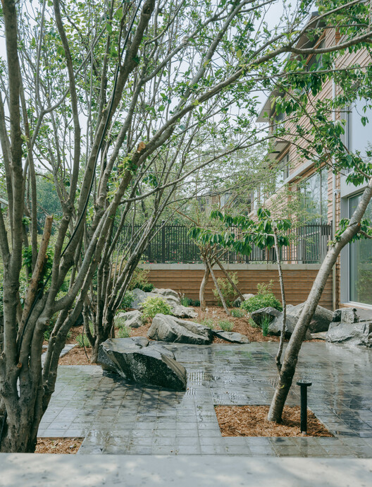 House J / Atelier About Architecture - Image 28 of 42