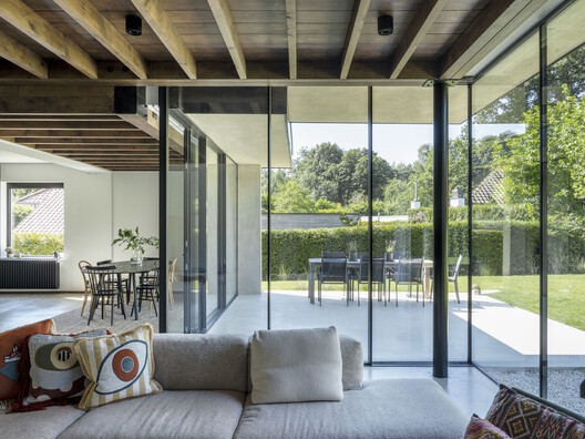 Bospad House / maa_architecture studio - Interior Photography, Living Room, Door, Chair, Balcony, Courtyard