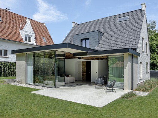 Bospad House / maa_architecture studio - Exterior Photography, Facade, Door, Concrete, Courtyard