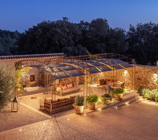 Hotel Masía Can Farrés / SCOB - Fotografía exterior, Jardín, Patio interior, Patio