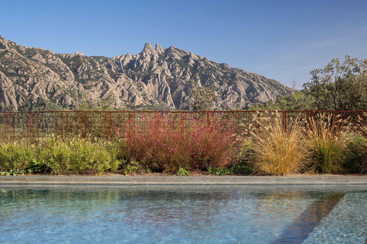 Hotel Masía Can Farrés / SCOB - Imagen 8 de 9