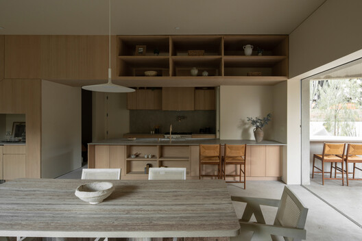 Mar Vista Residence / PPAA - Interior Photography, Kitchen, Wood, Table, Countertop, Chair