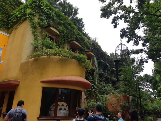 Beyond the Animation: Studio Ghibli and Disney’s Approach to Child-Centric Theme Park Design - Image 9 of 11