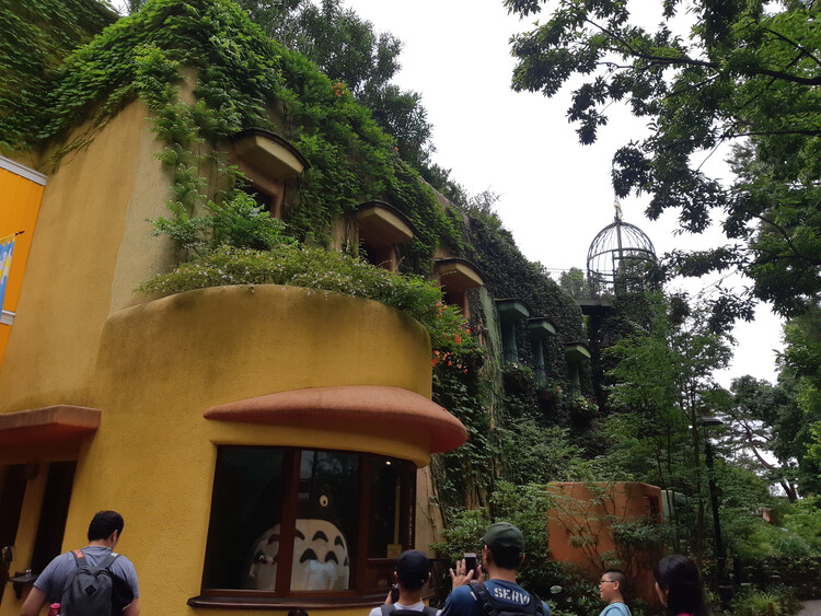 Beyond the Animation: Studio Ghibli and Disney’s Approach to Child-Centric Theme Park Design - Image 9 of 11