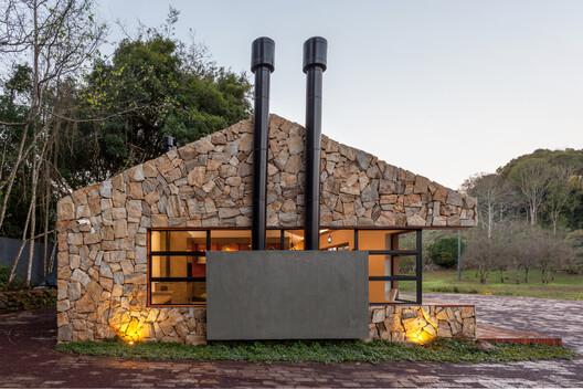 Designing with Smoke: The Chimney as Architectural and Environmental Instrument - Image 48 of 52