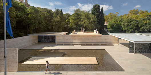 The Barcelona Method: How Climate Data is Saving Historic Architecture from Carbon Stranding - Image 8 of 8