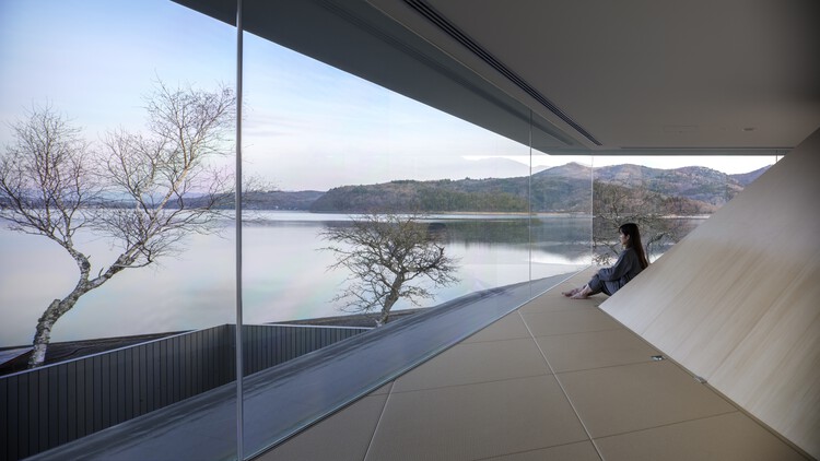 Casa de Banho CYCL / YŪ Momoeda Architects - Fotografia de Interiores