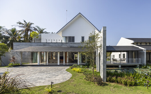 Touch House / MyAn Architects