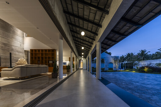Touch House / MyAn Architects - Interior Photography, Column