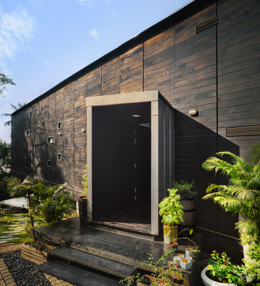 Timber Residence / Architecture Discipline - Exterior Photography, Wood