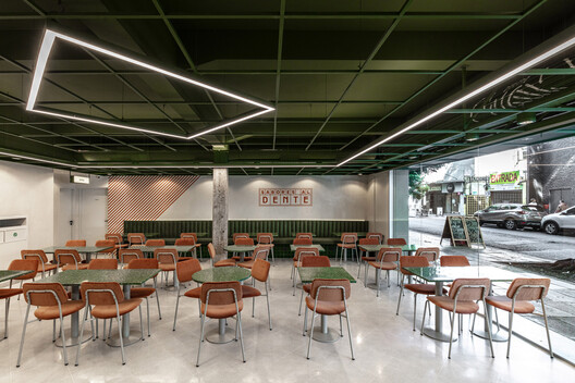 Beyond the Dropped Ceiling: 10 Interior Projects for Making Services and Conduits Part of the Architecture
