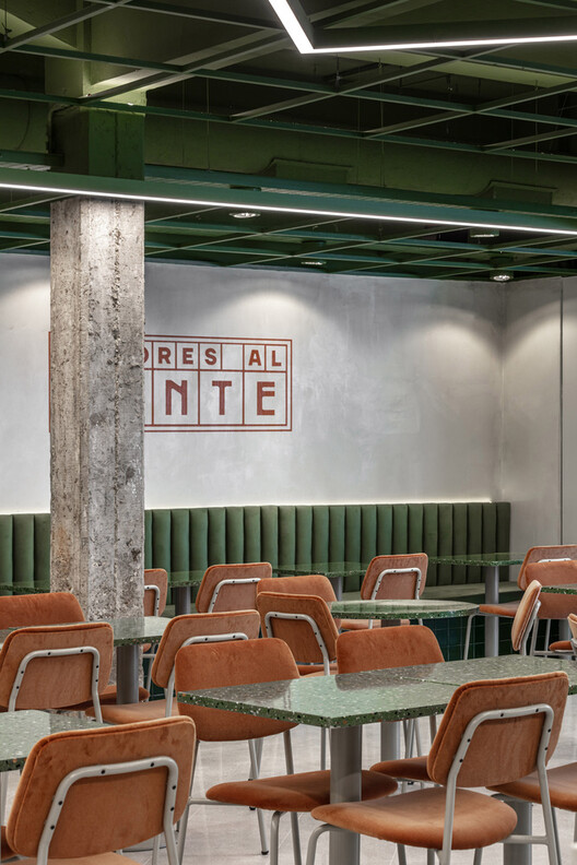 Beyond the Dropped Ceiling: 10 Interior Projects for Making Services and Conduits Part of the Architecture - Image 14 of 40