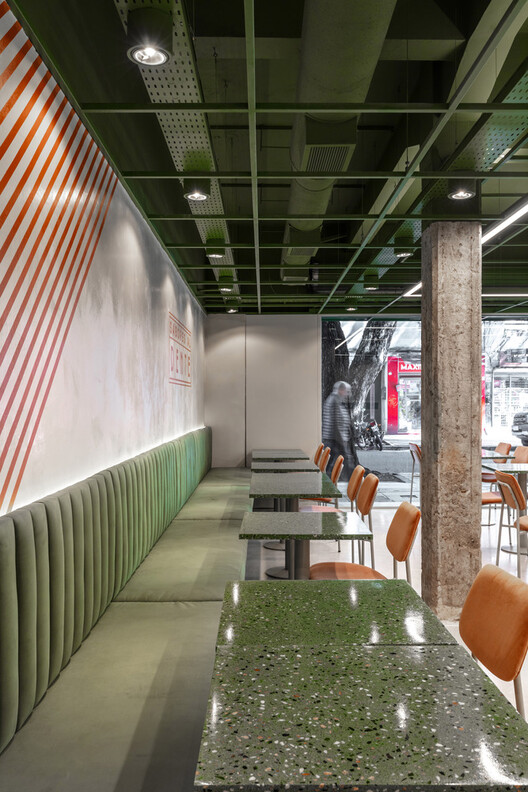 Beyond the Dropped Ceiling: 10 Interior Projects for Making Services and Conduits Part of the Architecture - Image 9 of 40