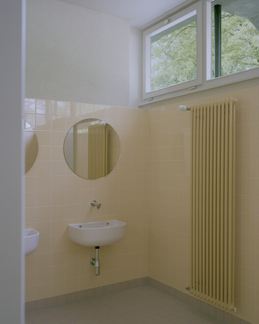 Bachgraben Public Pool Restaurant / MET Architects - Interior Photography, Bathroom, Sink