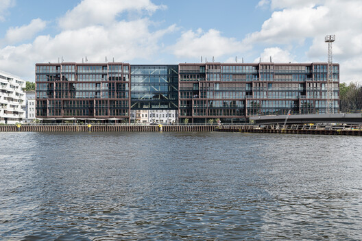 Dockyard Hybrid Office Building / Tchoban Voss Architekten - Exterior Photography, Waterfront