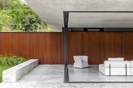 One-Wall House / Gabriela Casagrande arquitetura + Suna Arquitetura - Interior Photography