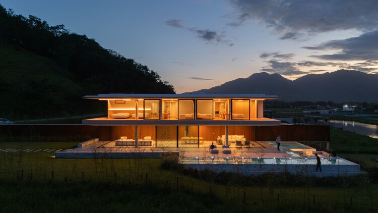 Casa de una Pared / Gabriela Casagrande arquitetura + Suna Arquitetura - Imagen 24 de 30