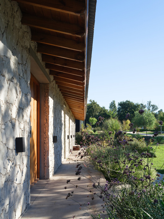 Marayui House / PBS arquitectos - Image 12 of 35