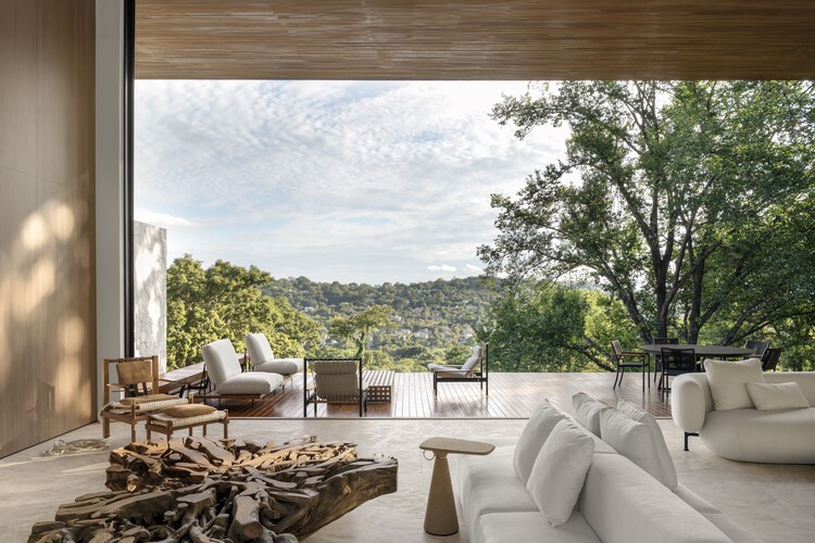 Casa Assais / Riccioppo Arquitetura - Fotografía interior, sala de estar, madera, sillas
