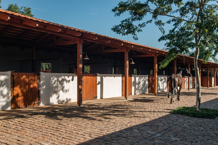 Haras Entrevero / Estúdio Mangava - Fotografía exterior