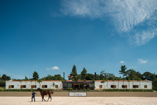 Haras Entrevero / Estúdio Mangava - Fotografía exterior