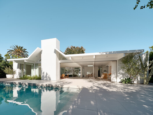 Twin Gable House / Ryan Leidner Architecture - Exterior Photography